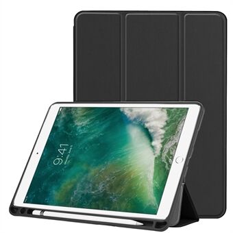 Smalt stötsäkert fodral för iPad Air 10.5 (2019) / Pro (2017) PU-läder för surfplatta Tri-fold Stand med pennfack